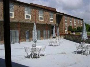 Americas Best Value Inn Chattanooga East Ridge Exterior photo