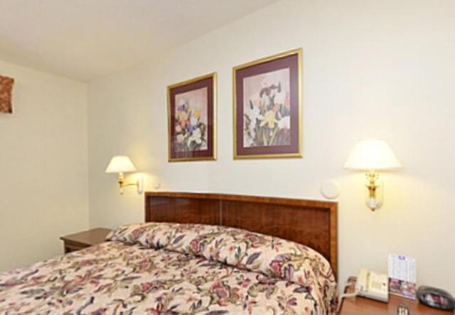 Americas Best Value Inn Chattanooga East Ridge Room photo